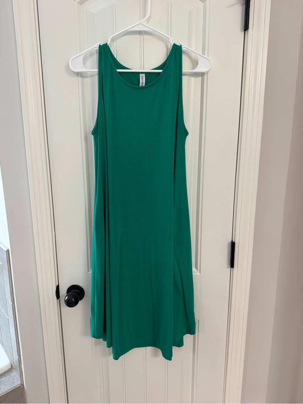 Sleeveless Emerald Green Swing Dress